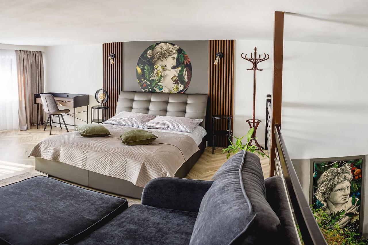Apartament Dwupoziomowy Venus Čenstochová Exteriér fotografie